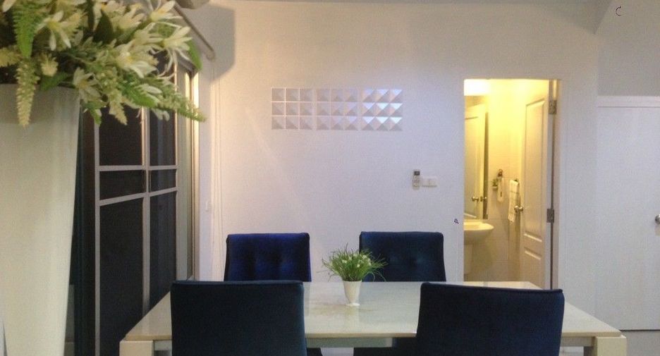 For sale and for rent 4 bedrooms townhouse in Prawet, Bangkok
