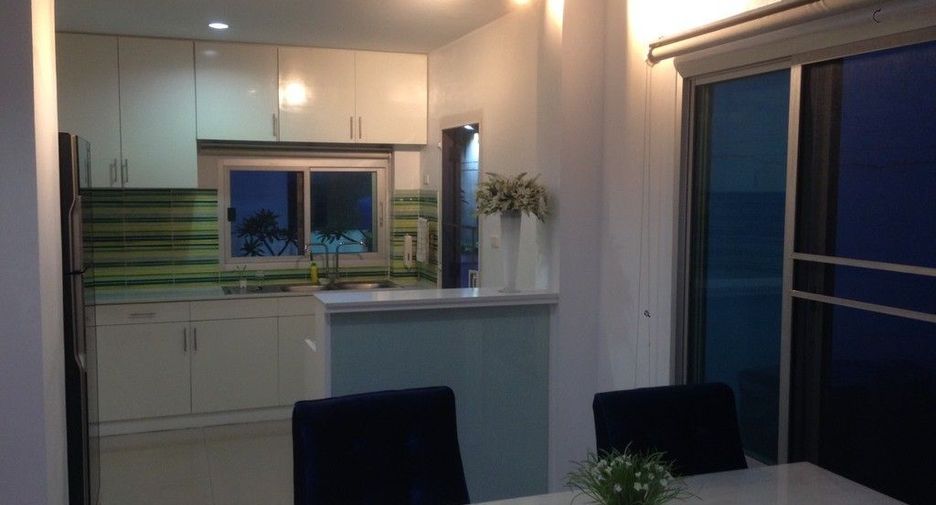 For sale and for rent 4 bedrooms townhouse in Prawet, Bangkok
