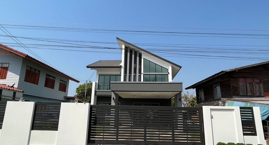 For sale 3 bedrooms house in Mueang Maha Sarakham, Maha Sarakham