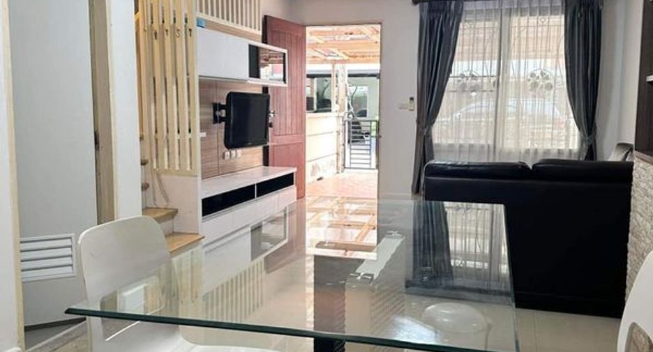 For sale 3 bedrooms townhouse in Bueng Kum, Bangkok