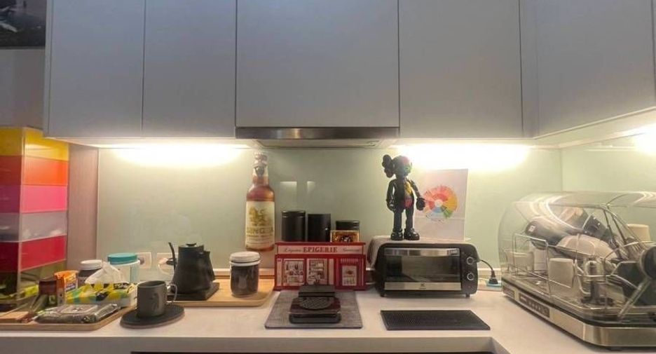 For sale 1 bed condo in Khlong San, Bangkok