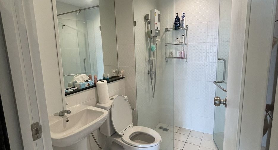 For sale 1 bed condo in Bang Sue, Bangkok