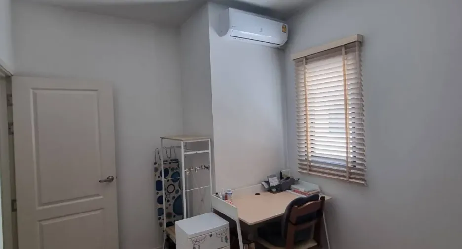 For sale 3 bedrooms house in Mueang Chon Buri, Chonburi