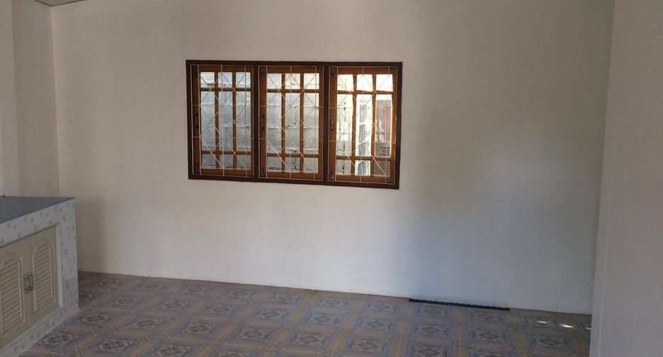 For sale 4 bedrooms house in Mueang Yasothon, Yasothon