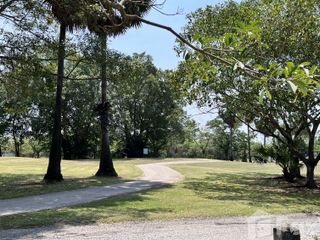 Terreno en venta en Bang Phli, Samut Prakan