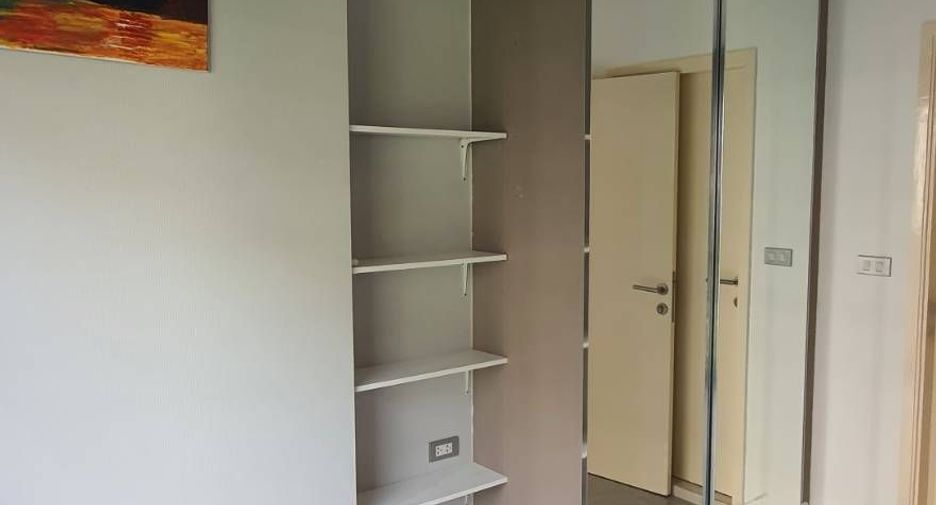 For sale 2 bedrooms condo in Khlong Toei, Bangkok