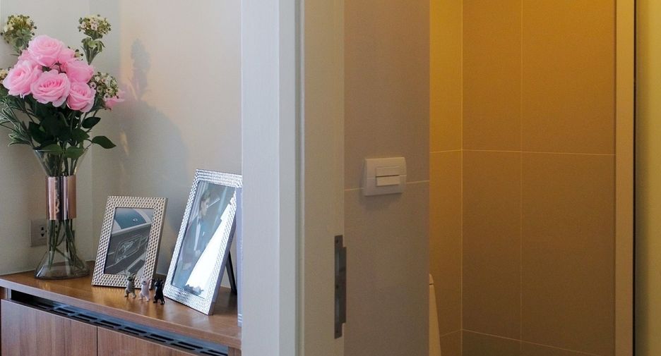 Wohnung zum Kauf mit 1 Zimmer in Phra Khanong, Bangkok