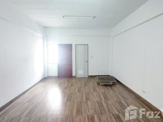 出售 公寓 公寓 在 Mueang Pathum Thani, Pathum Thani