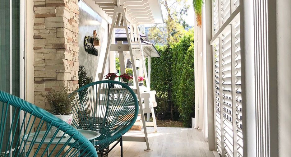 For sale 2 bedrooms townhouse in Bang Phli, Samut Prakan