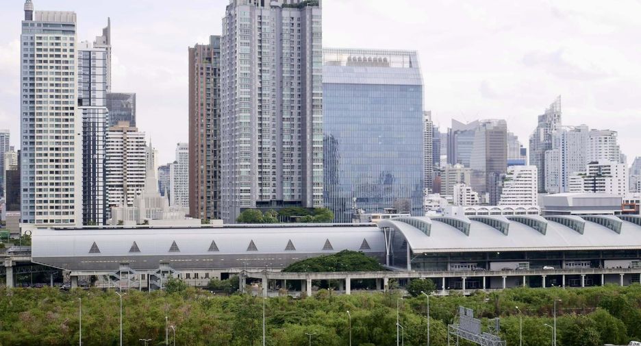 Wohnung zum Kauf mit Studio in Huai Khwang, Bangkok