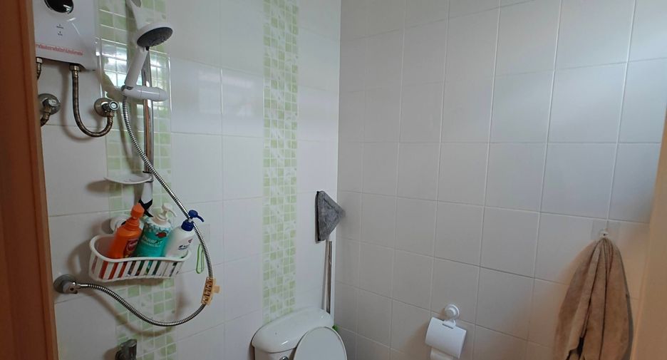 Haus zum Kauf mit 6 Zimmer in Prawet, Bangkok