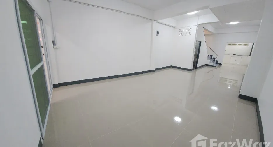 À vendre 2 chambres maison à Mueang Nakhon Ratchasima, Nakhon Ratchasima