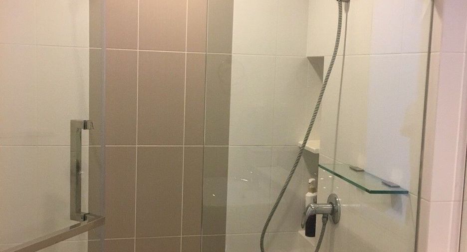 For sale 3 bedrooms townhouse in Bang Khun Thian, Bangkok