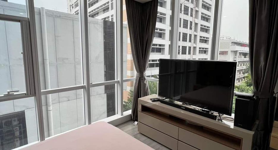 For sale 2 bedrooms condo in Sathon, Bangkok
