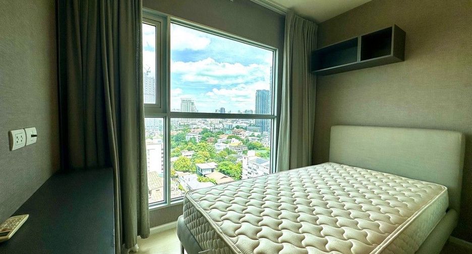 Condo en venta de 2 habitaciones en Khlong Toei, Bangkok