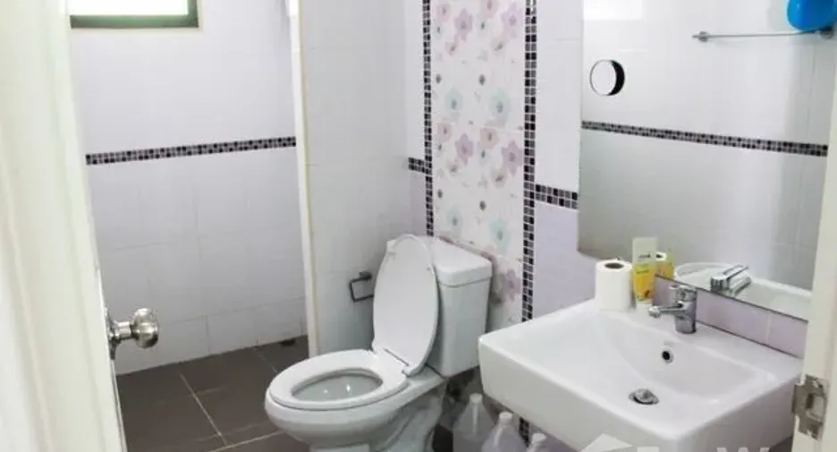 出售 4 卧室 独立屋 在 Mueang Ubon Ratchathani, Ubon Ratchathani