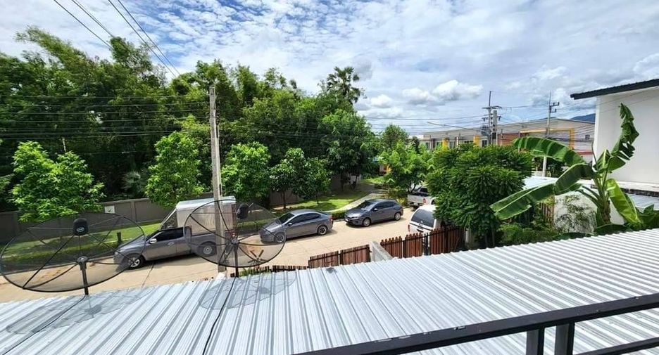 For sale 2 bedrooms townhouse in Mueang Chon Buri, Chonburi