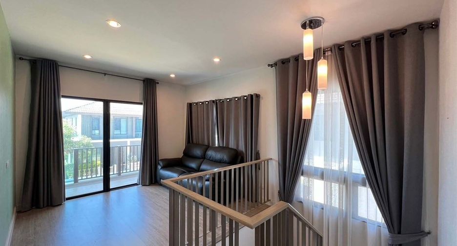 For sale 3 bedrooms house in Khlong Luang, Pathum Thani