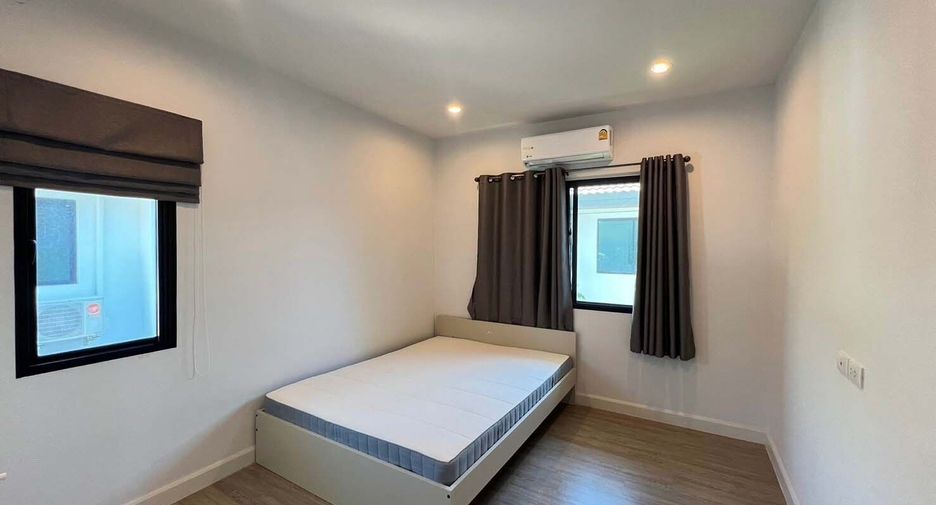 For sale 3 bedrooms house in Khlong Luang, Pathum Thani