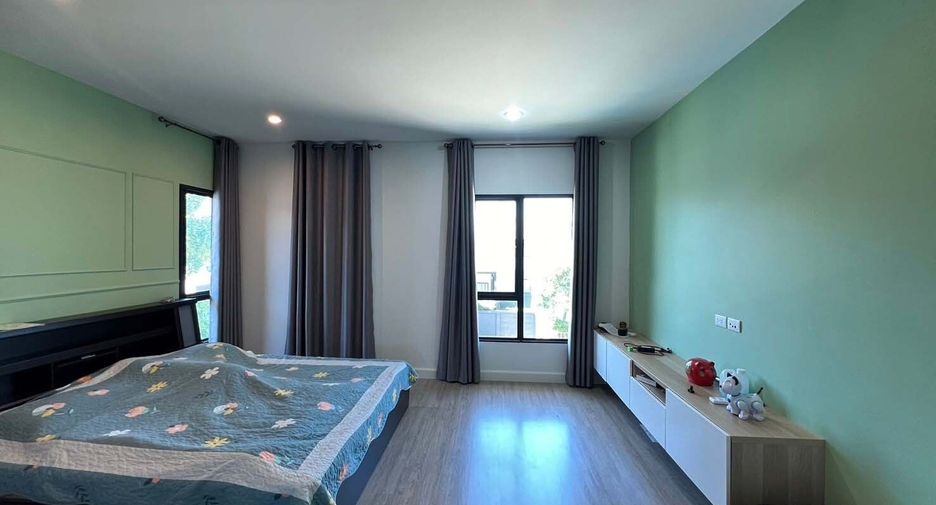 For sale 3 bedrooms house in Khlong Luang, Pathum Thani