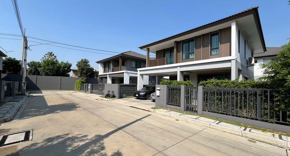 For sale 3 bedrooms house in Khlong Luang, Pathum Thani