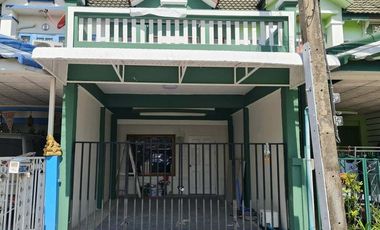 出售 2 卧室 联排别墅 在 Lam Luk Ka, Pathum Thani