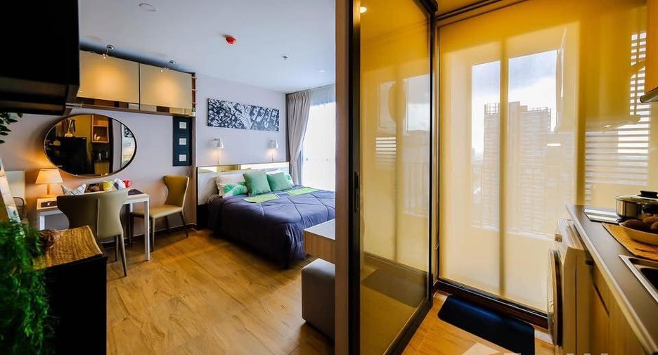 For sale 1 bed condo in Bang Na, Bangkok