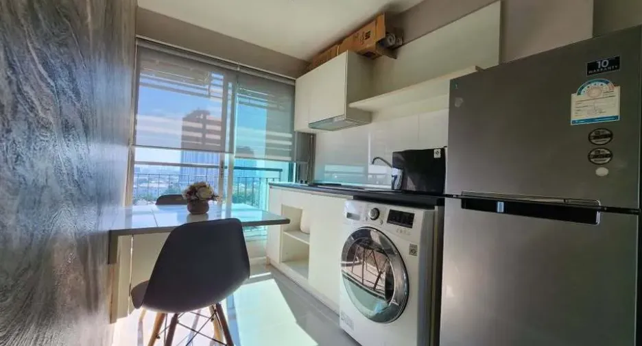 Wohnung zum Kauf mit 1 Zimmer in Khlong Toei, Bangkok