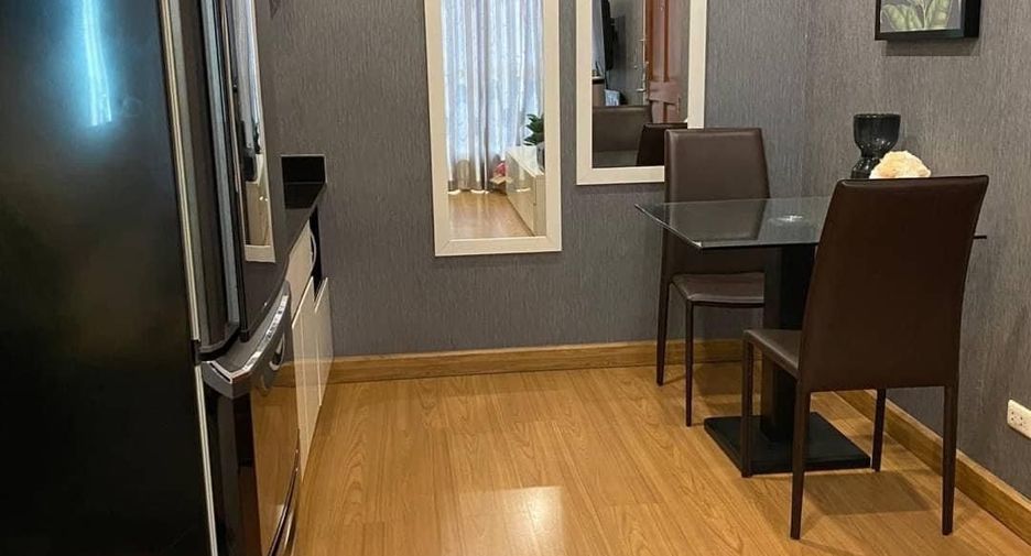 For rent and for sale 2 bedrooms condo in Yan Nawa, Bangkok