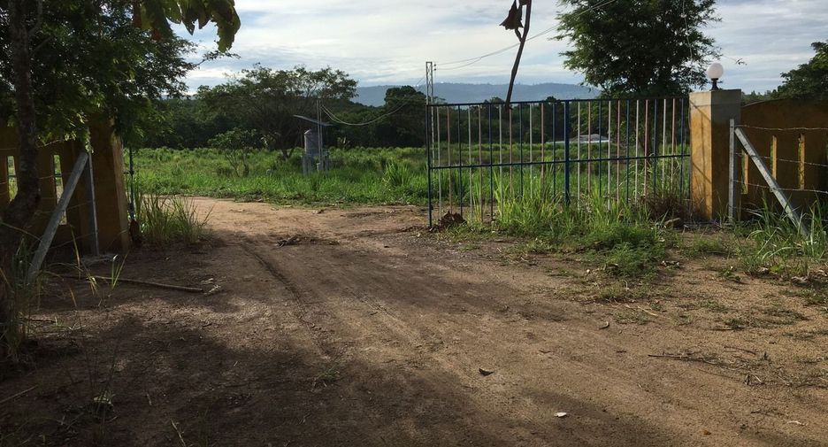 Terreno en venta en Wang Nam Khiao, Nakhon Ratchasima