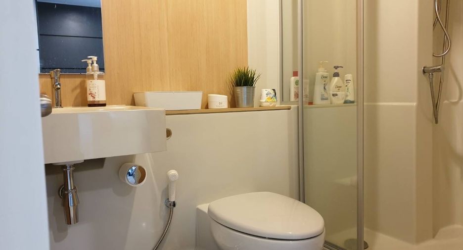 Wohnung zum Kauf mit 1 Zimmer in Thon Buri, Bangkok