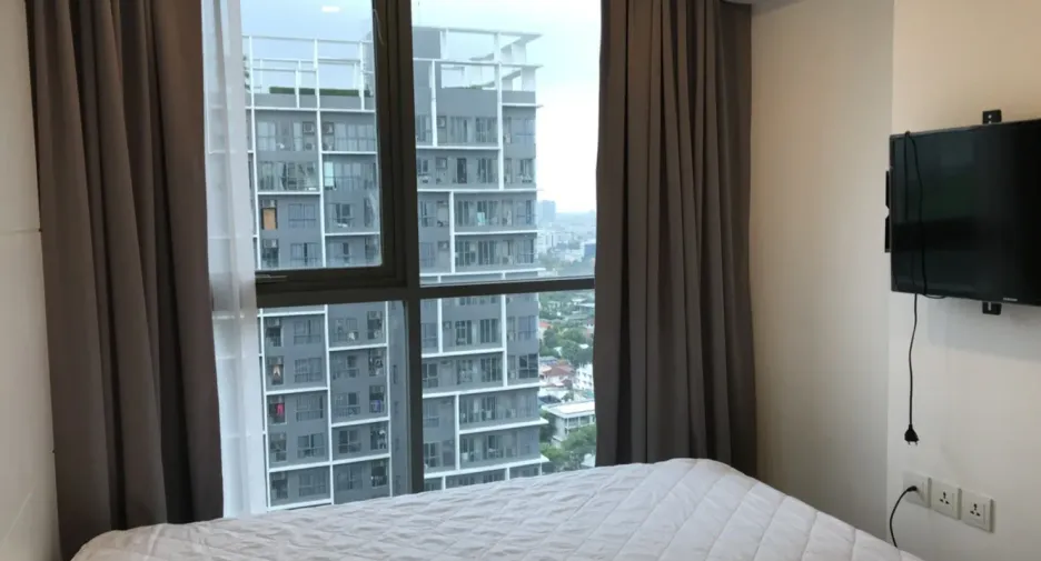 Wohnung zum Kauf mit 2 Zimmer in Phra Khanong, Bangkok