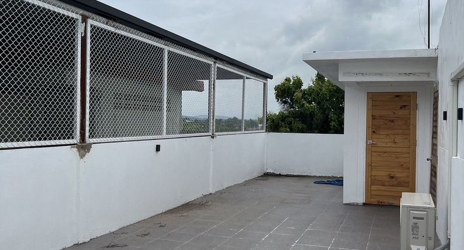 For sale 4 bedrooms retail Space in Kabin Buri, Prachin Buri