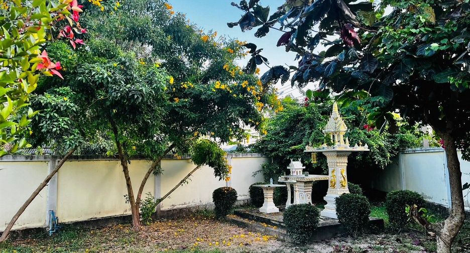Haus zum Kauf mit 4 Zimmer in Mueang Chiang Rai, Chiang Rai