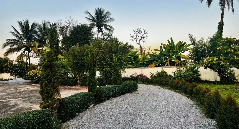 Haus zum Kauf mit 4 Zimmer in Mueang Chiang Rai, Chiang Rai