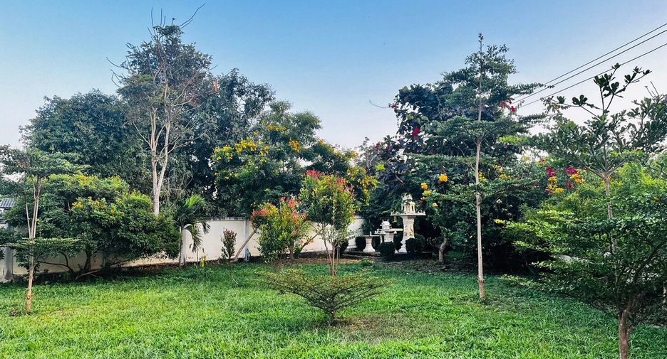 Haus zum Kauf mit 4 Zimmer in Mueang Chiang Rai, Chiang Rai