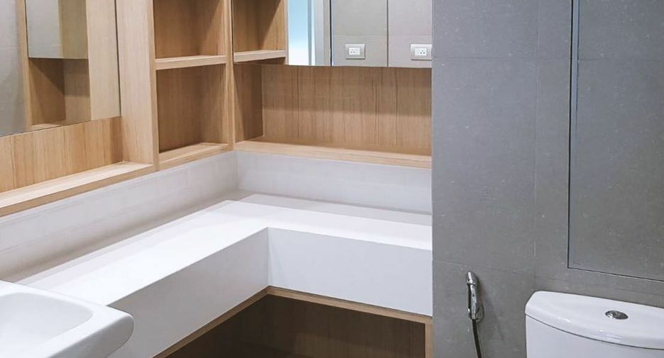 For sale 2 bedrooms condo in Bang Kho Laem, Bangkok