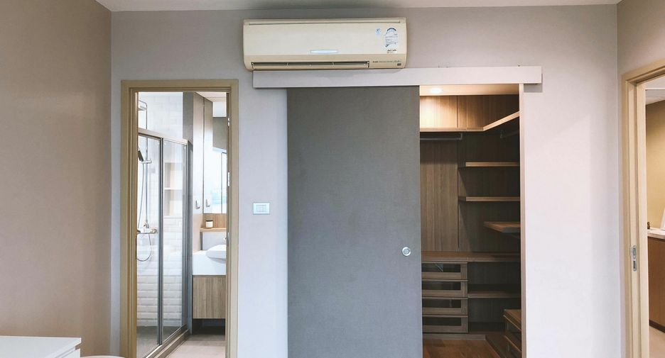 For sale 2 bedrooms condo in Bang Kho Laem, Bangkok