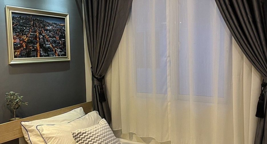 À louer 3 chambres maison de ville à Bang Yai, Nonthaburi