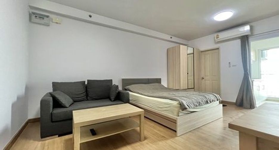 For sale studio condo in Mueang Nonthaburi, Nonthaburi