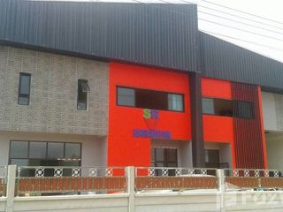 For sale and for rent 3 bedrooms house in Krathum Baen, Samut Sakhon