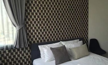 For sale 2 bedrooms condo in Huai Khwang, Bangkok