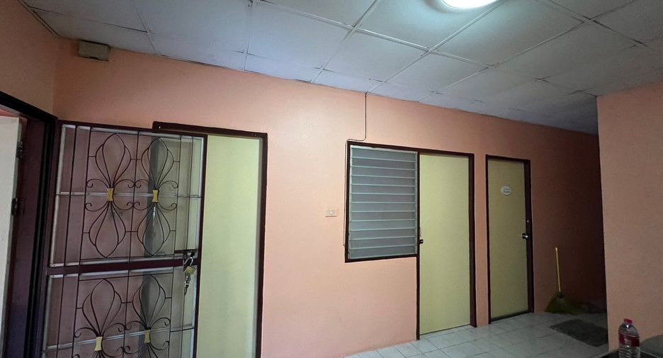 For sale 3 bedrooms townhouse in Thanyaburi, Pathum Thani