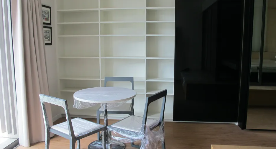 For sale 1 bed condo in Bang Rak, Bangkok