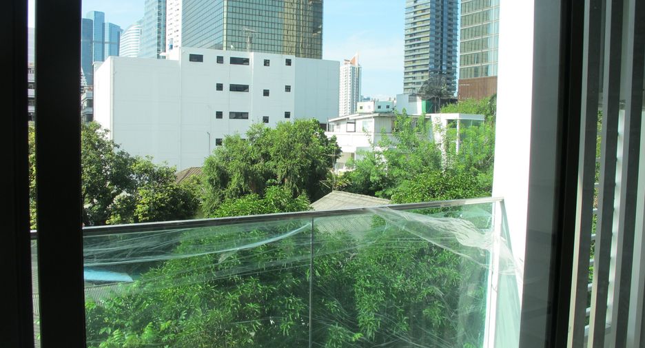 For sale 1 bed condo in Bang Rak, Bangkok