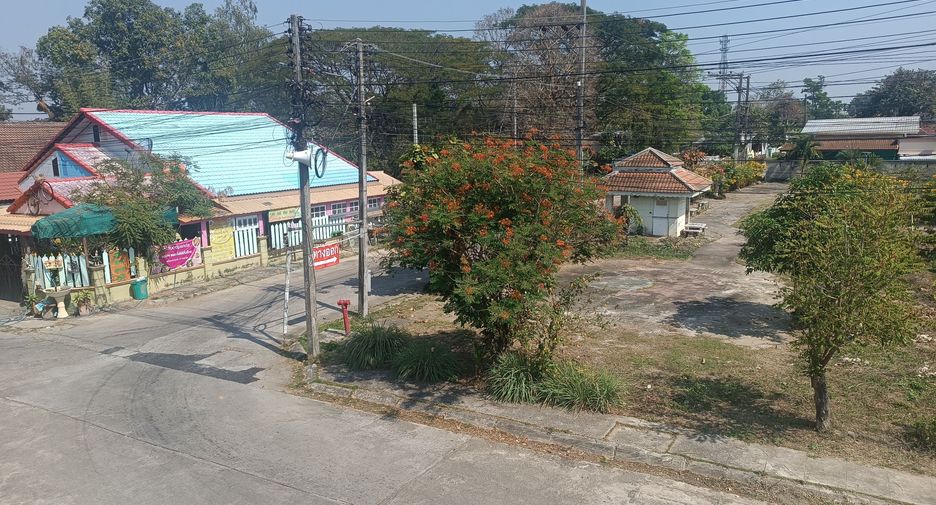 For sale 3 bedrooms house in Mueang Chiang Rai, Chiang Rai