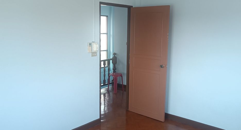 For sale 3 bedrooms house in Mueang Chiang Rai, Chiang Rai