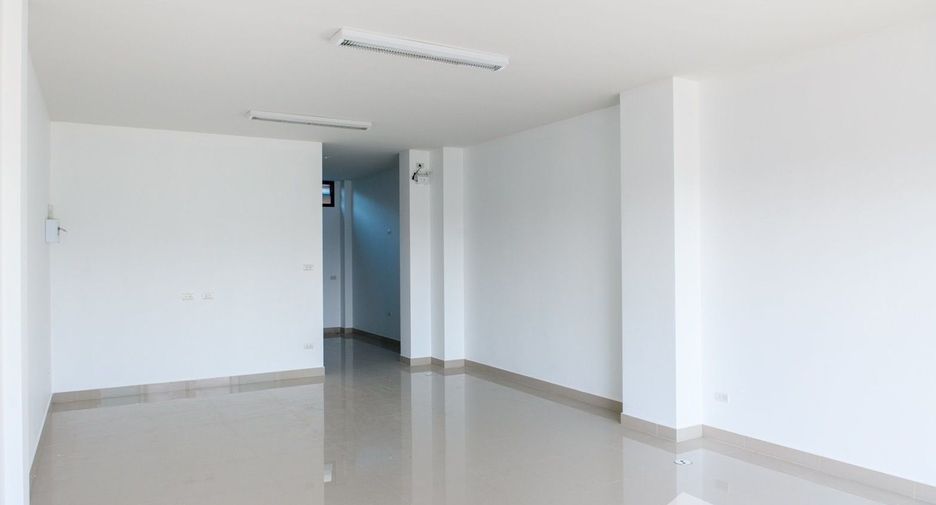 Gewerbefläche zum Kauf mit 4 Zimmer in Mueang Songkhla, Songkhla