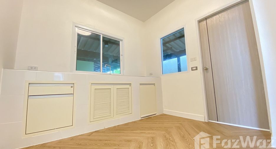 For sale 4 bedrooms house in Mueang Samut Sakhon, Samut Sakhon