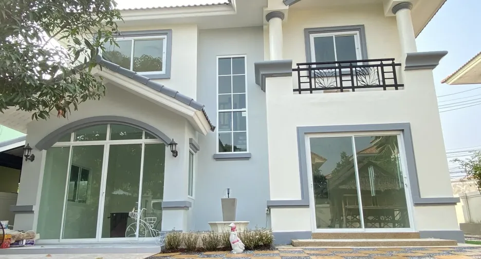 For sale 4 bedrooms house in Mueang Samut Sakhon, Samut Sakhon